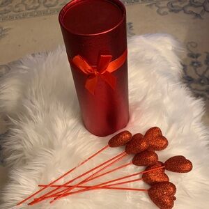 Round Gift Box & Heart Pics Set for Crafts 🌹